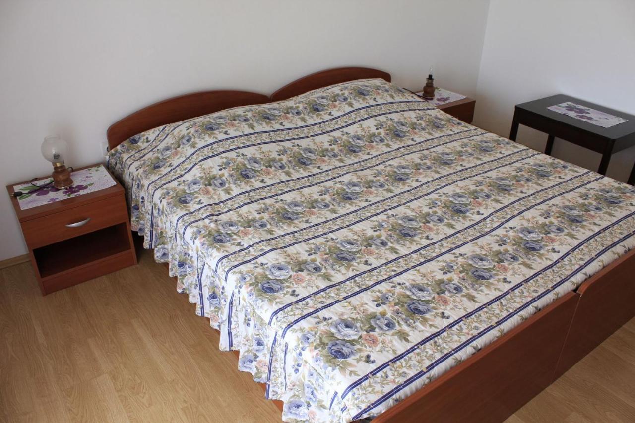 Apartments And Rooms Jagoda - Comfy And Cozy 扎达尔 外观 照片