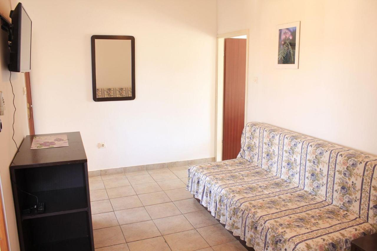 Apartments And Rooms Jagoda - Comfy And Cozy 扎达尔 外观 照片