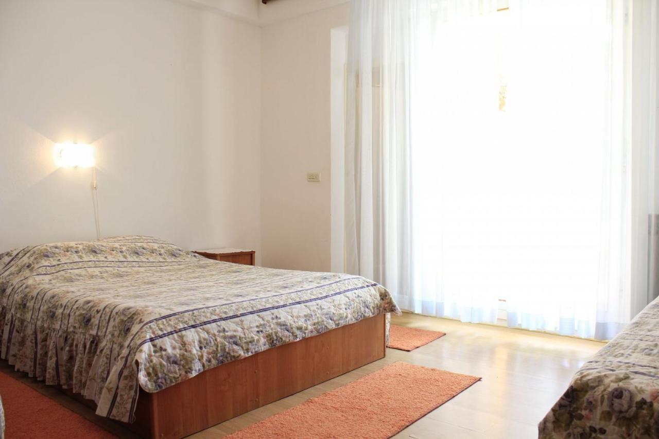 Apartments And Rooms Jagoda - Comfy And Cozy 扎达尔 外观 照片
